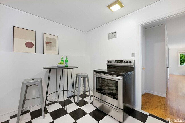 Building Photo - 283 Filbert St