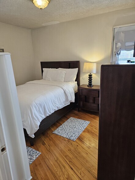 Building Photo - 55 Fieldmere St