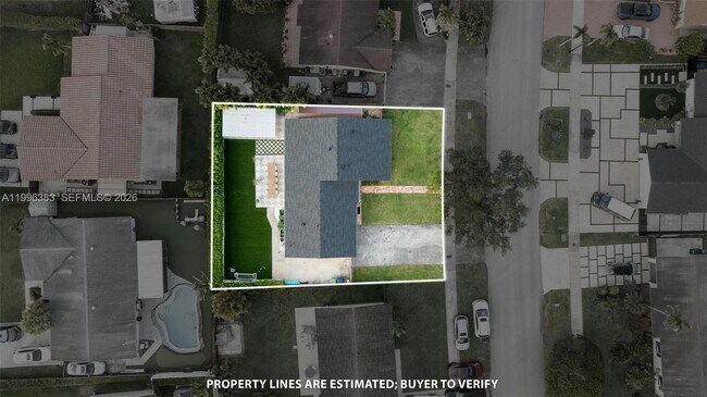 Building Photo - Southwest 74th Street, Miami, FL 33183 - 3 BR 2 BA single-family home
