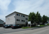 Building Photo - Catharine Street Apartments