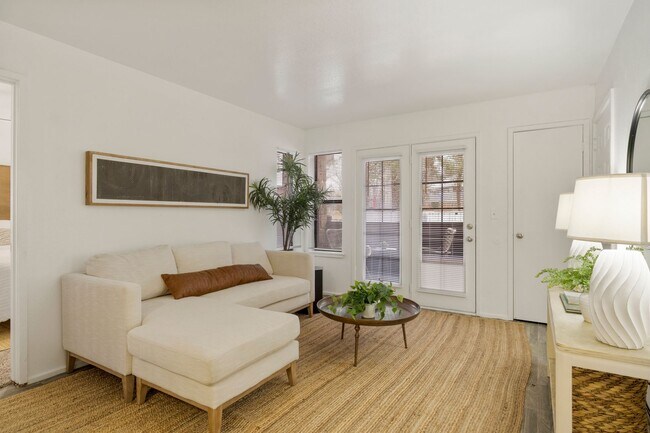 Interior Photo - Forest Pointe Apartments