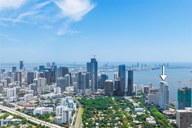 Building Photo - 1643 Brickell Ave