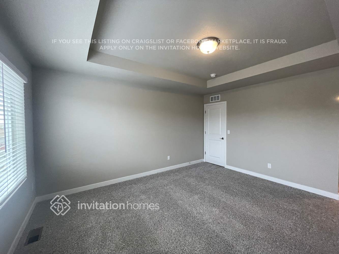 Building Photo - 13593 Arriba Dr