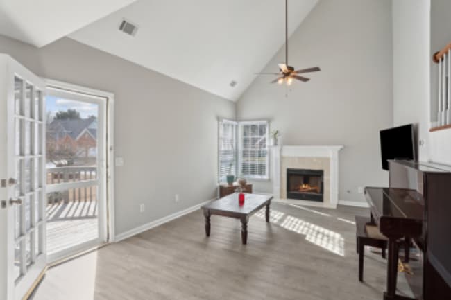 Building Photo - 2058 Drogheda Ln
