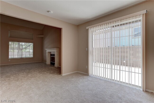 Building Photo - 1636 Coyote Run Dr