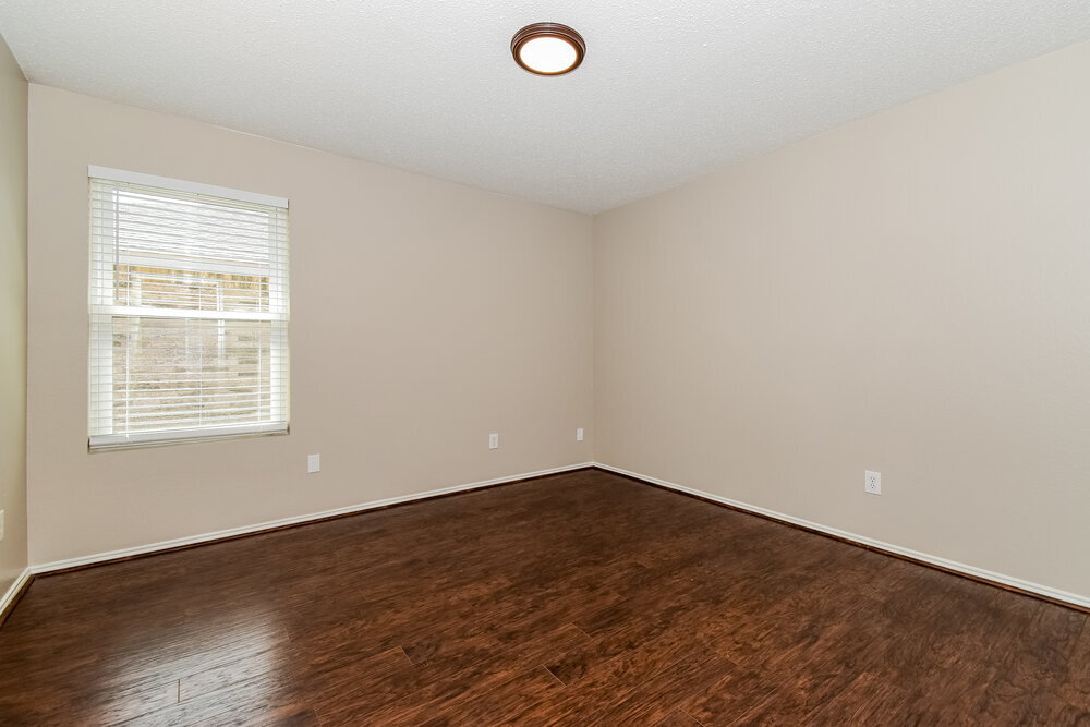 Building Photo - 1434 Hickory Creek Ln