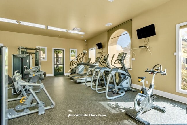 Building Photo - $500 Off First Month | 1 Bed 1.5 Bath Condo w/ Garage | Natomas