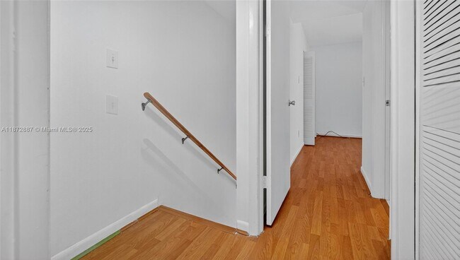 Building Photo - 6667 Miller Dr