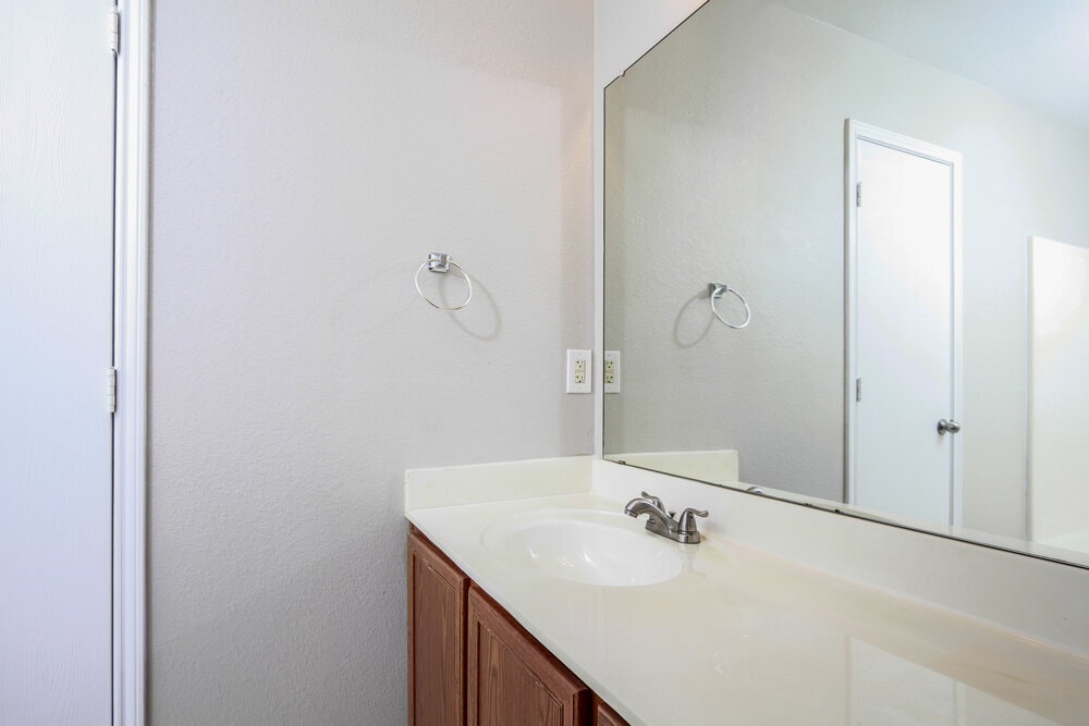 Building Photo - 3432 Crisoforo Dr