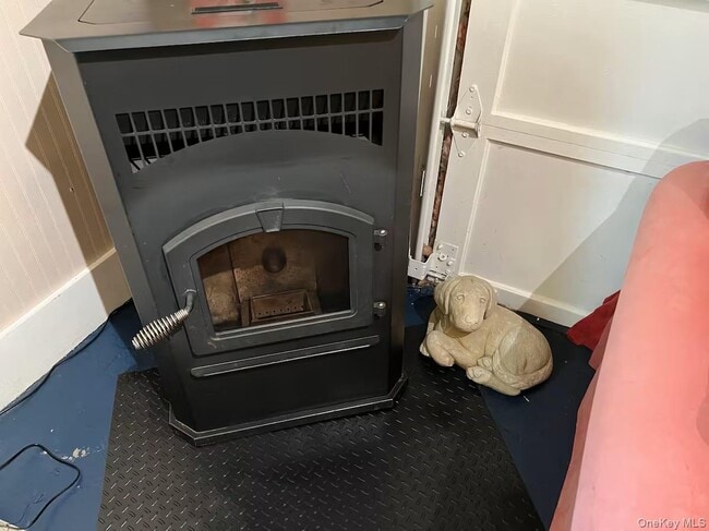 Building Photo - 149 Jaycox Rd