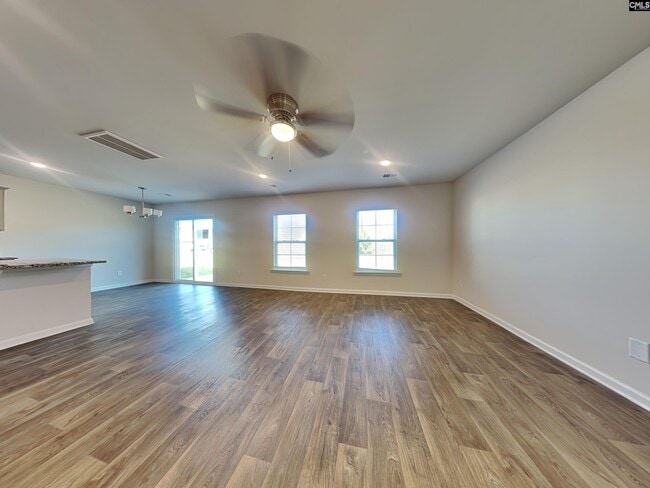Building Photo - 409 Red Poll Wy