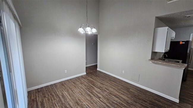 Building Photo - 3207 Lightstar Dr