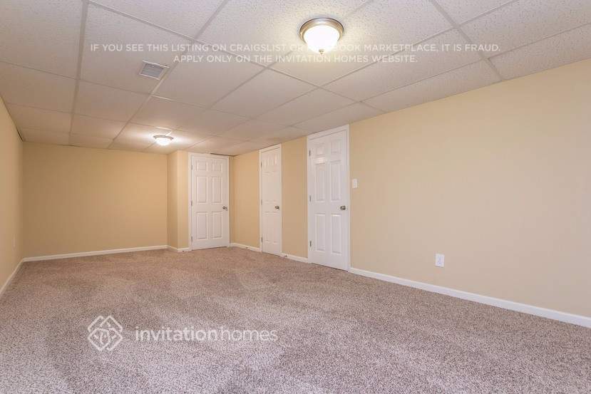 Building Photo - 4688 Sterling Pointe Dr