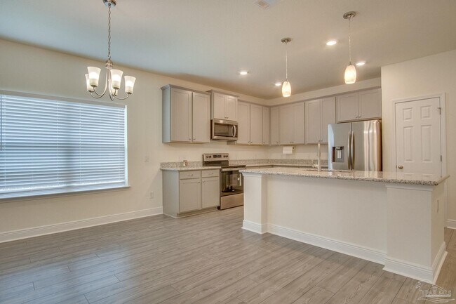 Building Photo - 4620 Sago Palm Cir