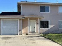 Building Photo - 407 Monico Gardens Dr