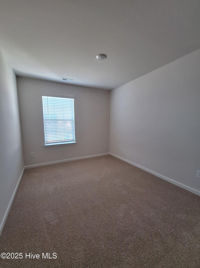Building Photo - 3301 Tatlock Wy
