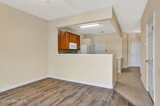 Building Photo - 7518 Red Crane Ln