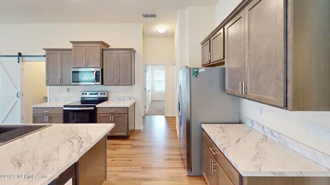 Building Photo - 2385 Oak Stream Dr