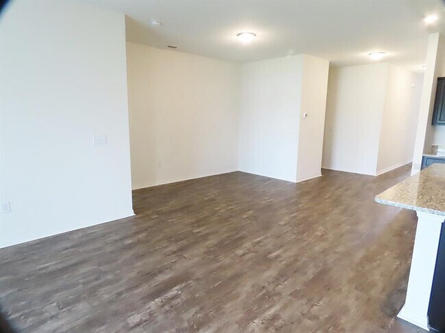 Building Photo - 3026 Nova Scotia Wy