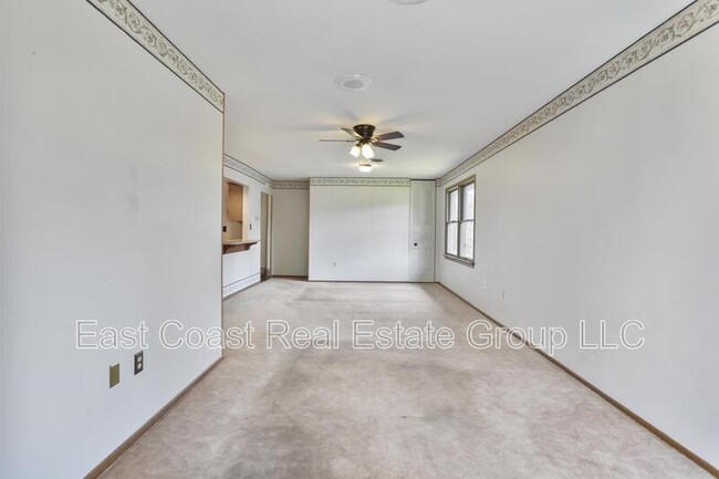 Primary Photo - 230 Wakefield Rd