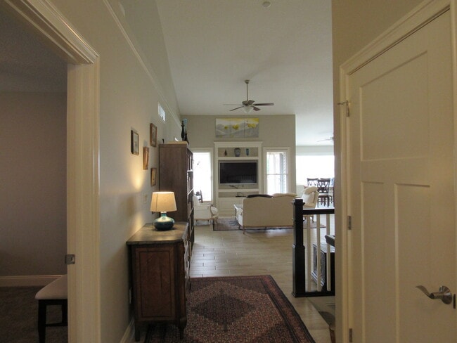 Building Photo - 3761 Deckard Dr