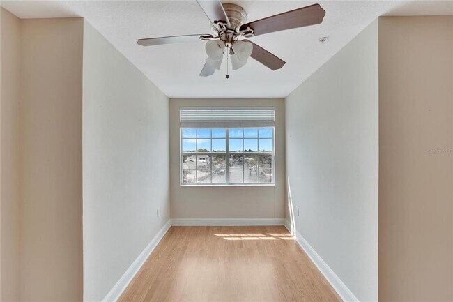 Building Photo - 6414 Sunset Bay Cir