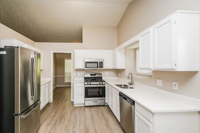 Building Photo - 3391 Lochness Ln