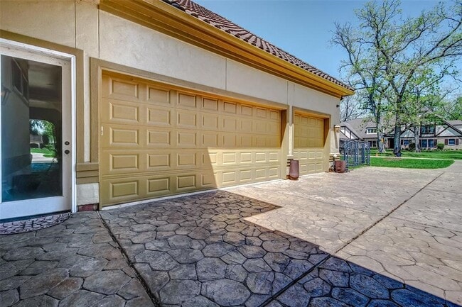 Building Photo - 33202 W Haddon Ct