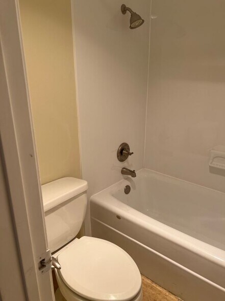 Building Photo - 5045 Maytime Ln