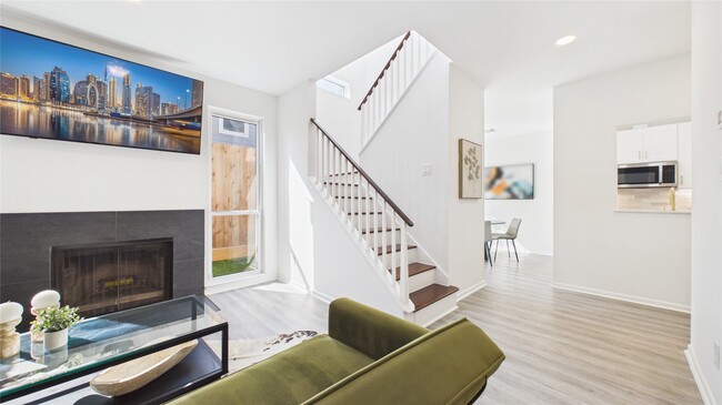 Building Photo - 1211 Jackson Blvd