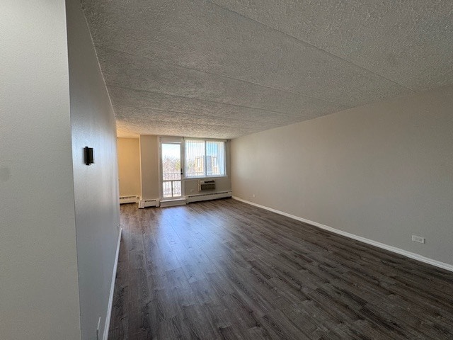 Building Photo - 225 S Rohlwing Rd