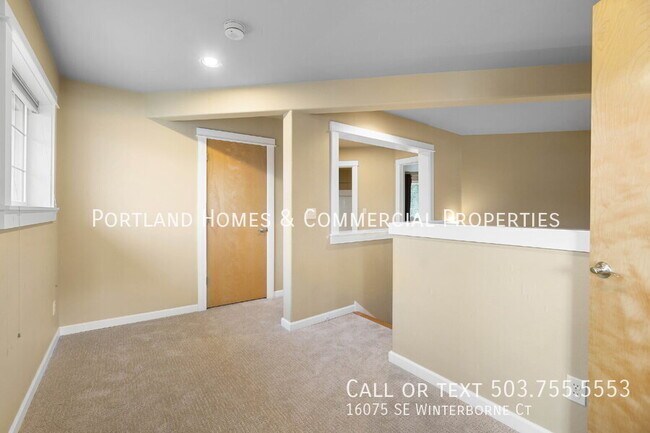 Building Photo - 16075 SE Winterborne Ct