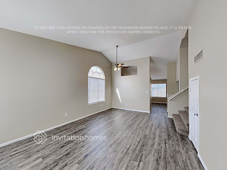 Building Photo - 5725 Pebble Rock Dr