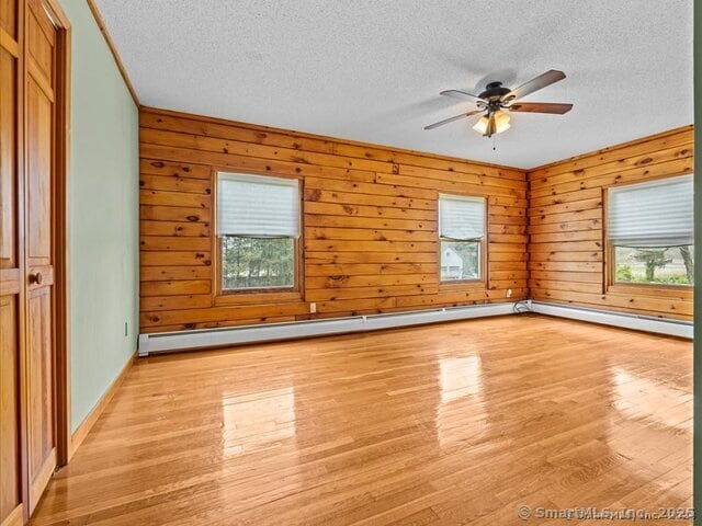 Building Photo - 698 Leetes Island Rd