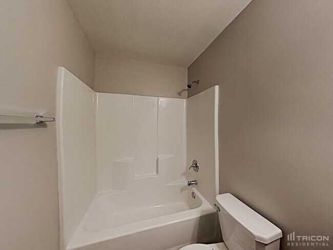 Building Photo - 232 Bethany Manor Ct