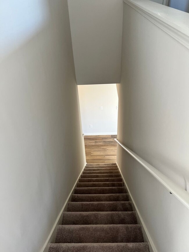 Building Photo - Brand New Three Bedroom Home In Sango