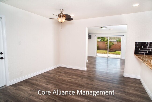 Building Photo - 3520 Hearst Dr