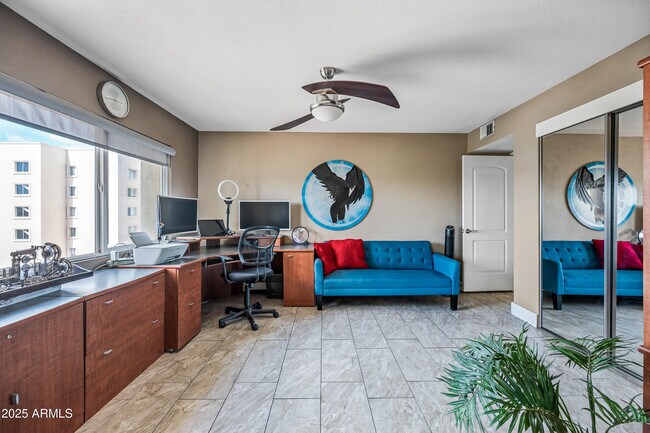 Building Photo - 7940 E Camelback Rd