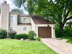 Building Photo - 938 Bluffway Dr