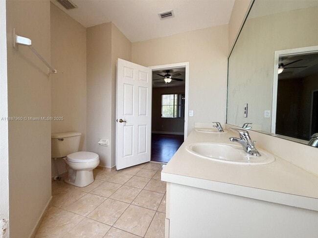 Building Photo - 13741 SW 274th Terrace