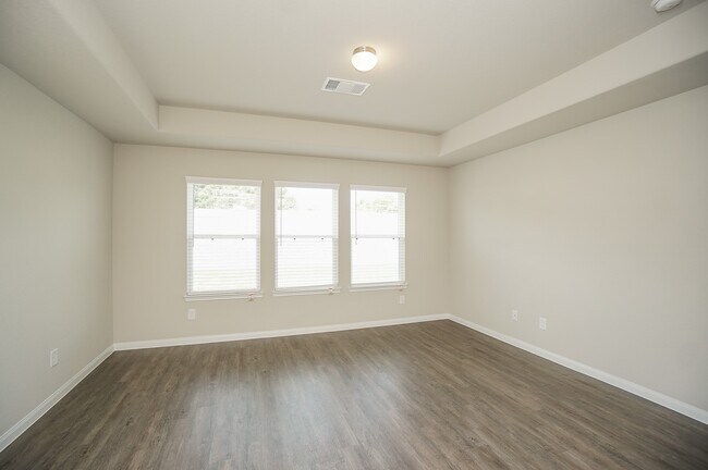 Building Photo - 3331 Rosselli Brush Dr
