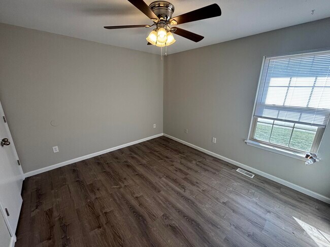 Building Photo - 5311 Currituck Ln