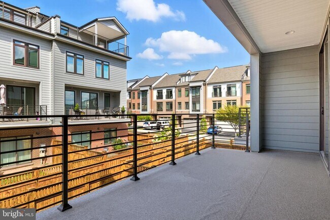 Building Photo - 1803 Blue Marble Terrace SE