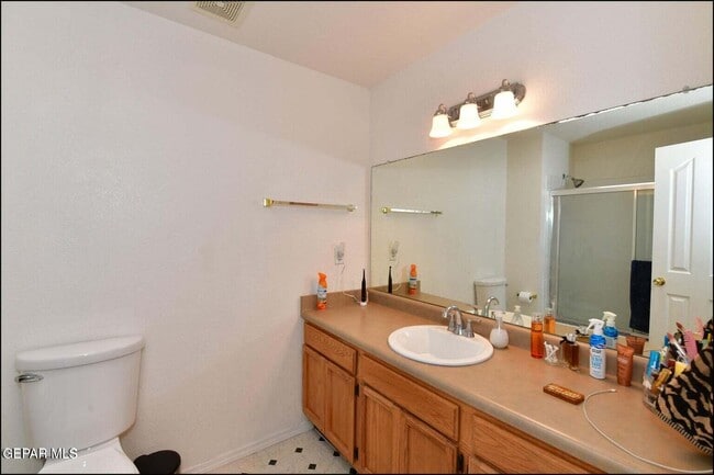 Building Photo - 12157 St Lucia Dr