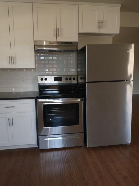 Building Photo - 258 Rosewood Dr