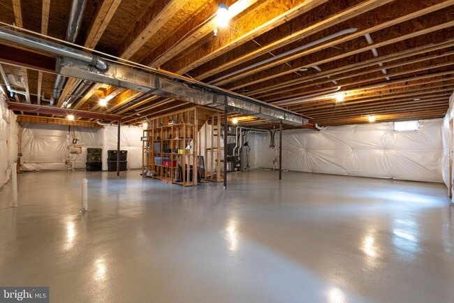 Building Photo - 1113 Chevron Rd