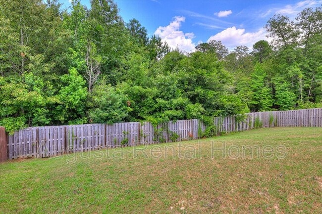 Building Photo - 5054 Vine Ln