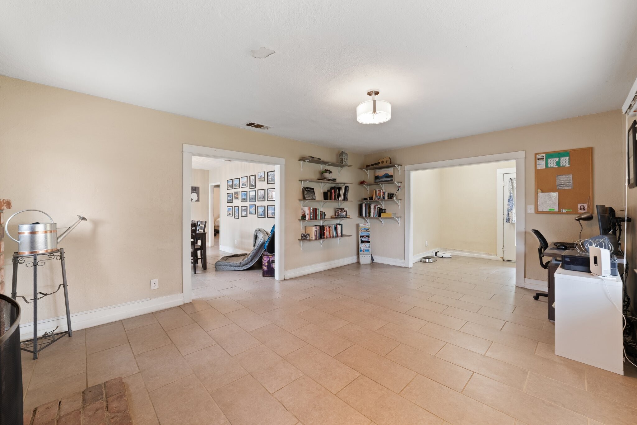 Building Photo - 4212 Locust St