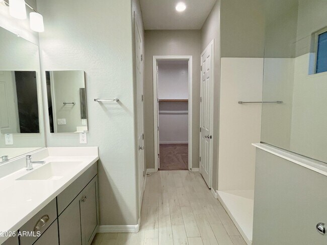 Building Photo - 13682 N 144th Ln