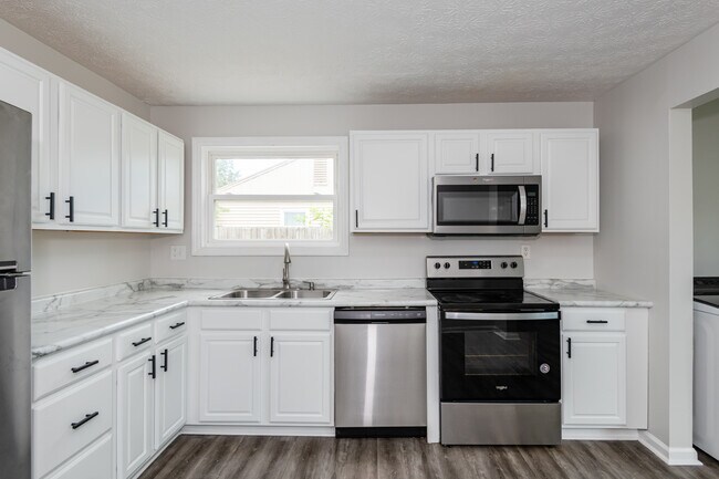 Building Photo - 5347 Haverfield Rd